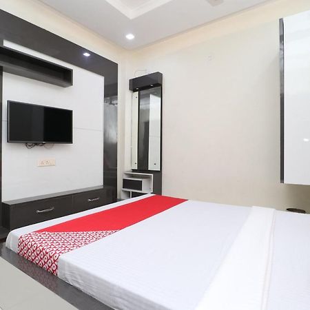 Oyo 29637 Hotel Kakkar Лудхіяна Екстер'єр фото