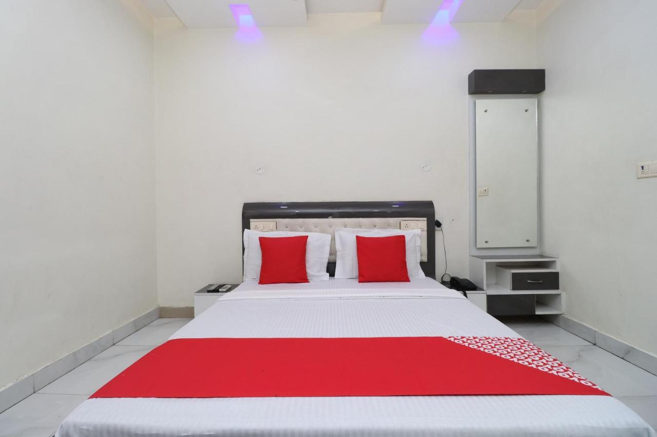 Oyo 29637 Hotel Kakkar Лудхіяна Екстер'єр фото
