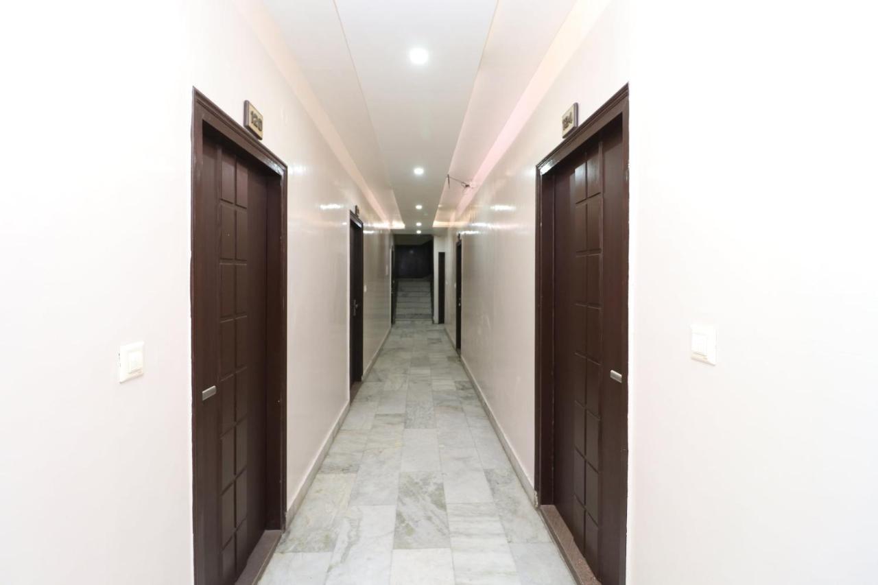 Oyo 29637 Hotel Kakkar Лудхіяна Екстер'єр фото